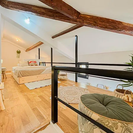 Potiers - Parking, Wifi, 2pers Daire