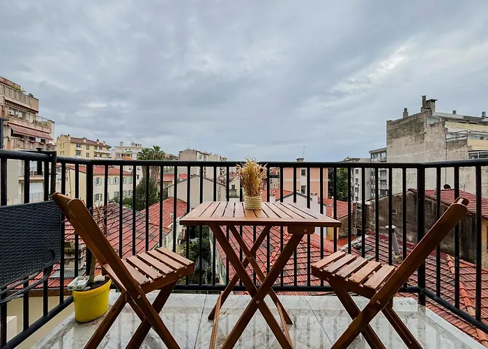 Appartement Potiers - Parking, Wifi, 2pers