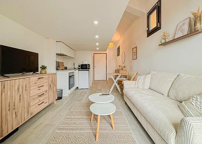 Potiers - Parking, Wifi, 2pers *