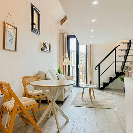 Potiers - Parking, Wifi, 2pers Appartement